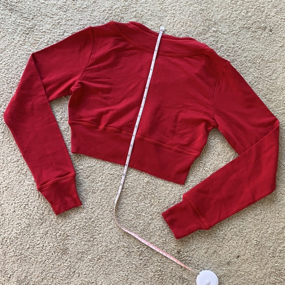 Long Sleeve Scoop Crop Dance Top NWT Rich Red <3 - Picture 6 of 7
